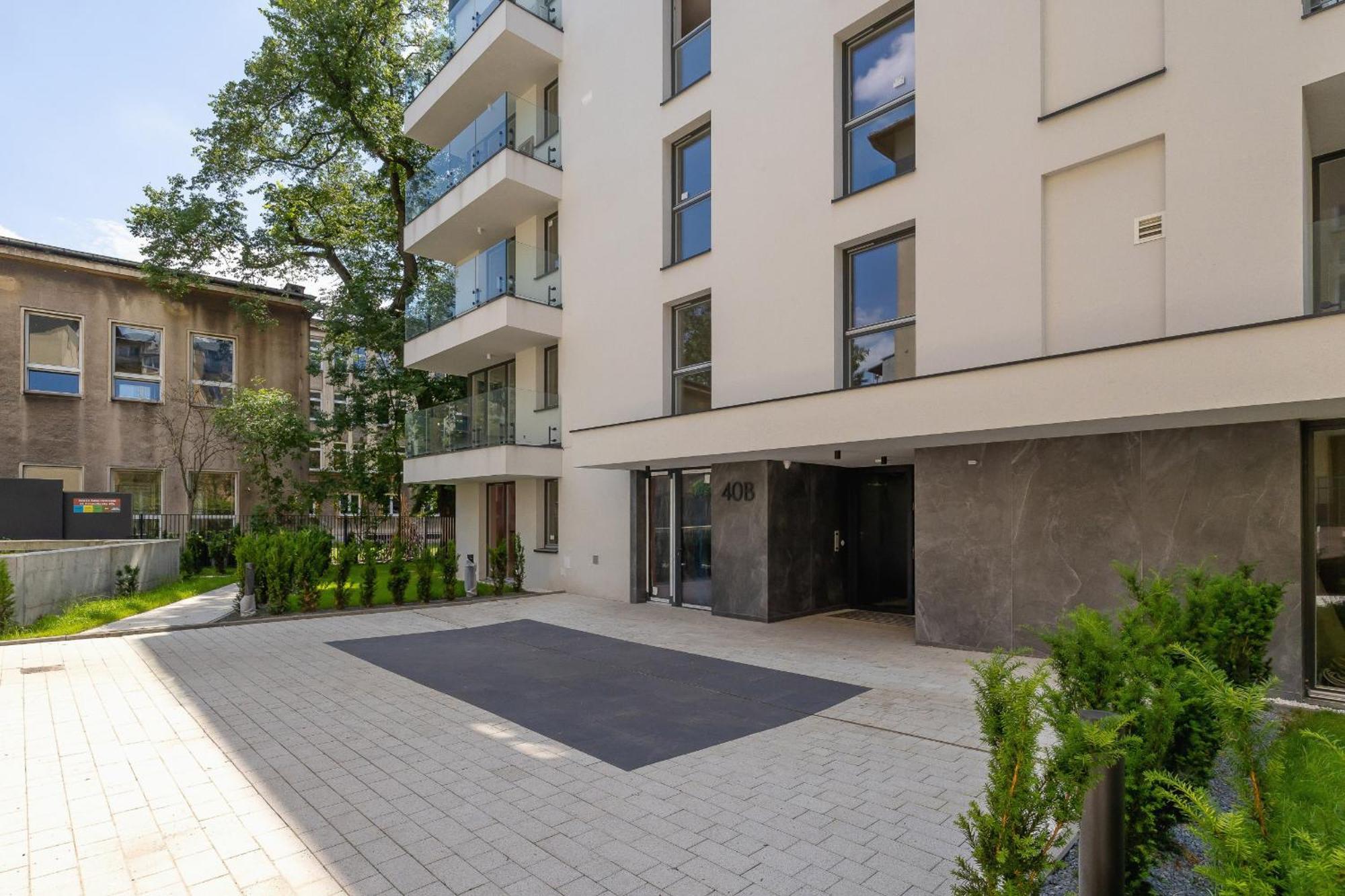 Krowoderska Apartment With Balcony Near City Center By Rent Like Home 克拉科夫 外观 照片
