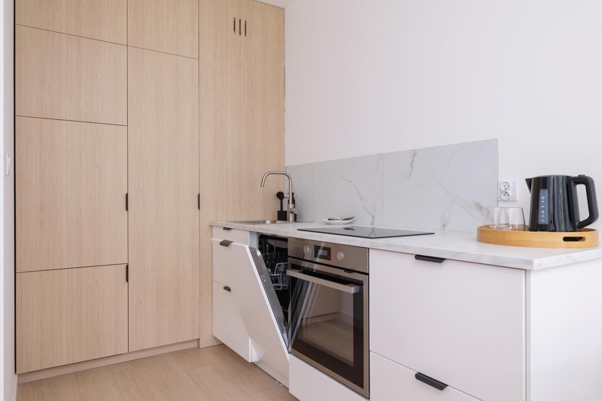 Krowoderska Apartment With Balcony Near City Center By Rent Like Home 克拉科夫 外观 照片
